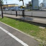 駐車場の草刈り　久御山町